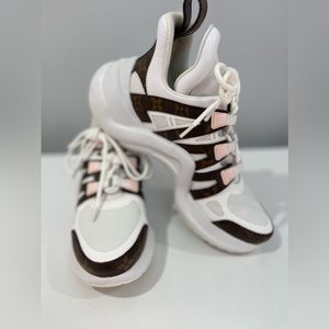 Used Louis Vuitton sneakers